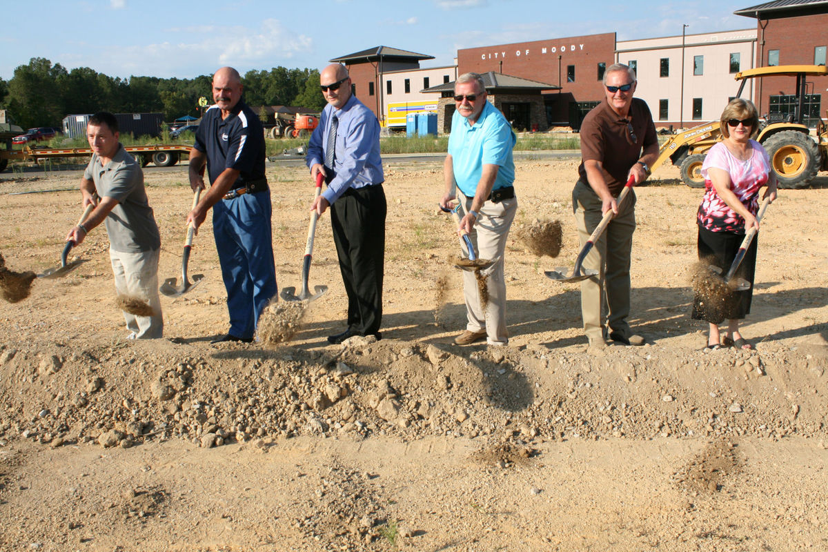 Construction Starts on New Moody Library